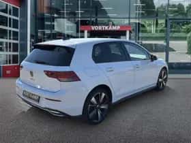 Volkswagen Golf (2021) thumbnail 5
