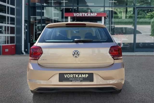 Volkswagen Polo (2018) thumbnail 6