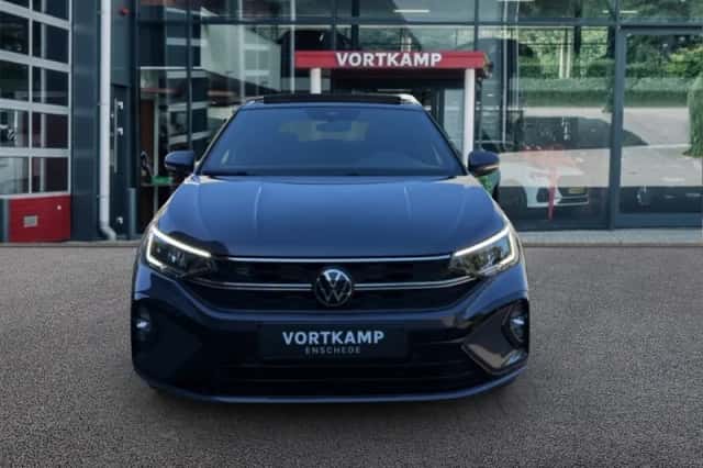 Volkswagen TAIGO (2023) thumbnail 2