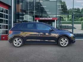 Volkswagen Polo (2023) thumbnail 4