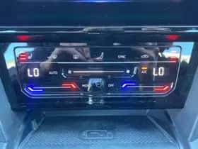 Volkswagen Passat (2021) thumbnail 21