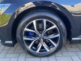Volkswagen Passat (2021) thumbnail 9