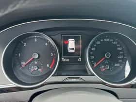 Volkswagen Passat thumbnail 15
