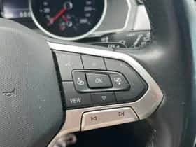 Volkswagen Passat (2022) thumbnail 17