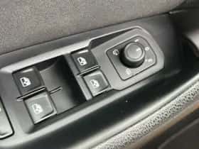 Volkswagen Passat (2022) thumbnail 20