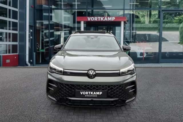 Volkswagen Tiguan (2026) thumbnail 2
