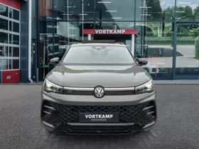 Volkswagen Tiguan (2026) thumbnail 2