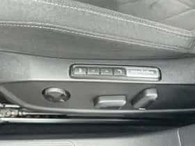 Volkswagen Golf thumbnail 13