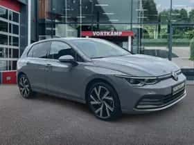 Volkswagen Golf thumbnail 3