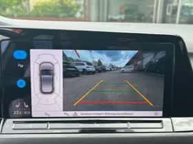Volkswagen Golf (2021) thumbnail 21