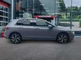 Volkswagen Golf thumbnail 4