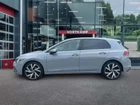 Volkswagen Golf (2021) thumbnail 8