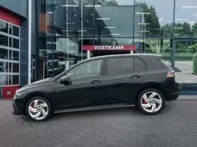 Volkswagen Golf (2025) thumbnail 8