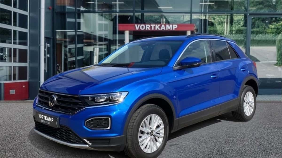 Volkswagen T-Roc (2021) — foto 1