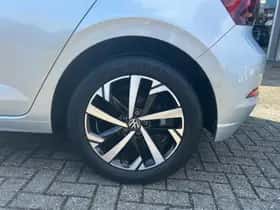 Volkswagen Polo (2022) thumbnail 9