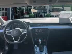Volkswagen Passat (2021) thumbnail 14