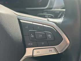Volkswagen Passat (2021) thumbnail 17