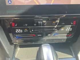 Volkswagen Passat (2021) thumbnail 18