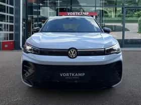 Volkswagen Tiguan (2026) thumbnail 2
