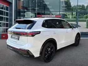 Volkswagen Tiguan (2026) thumbnail 5