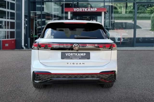Volkswagen Tiguan (2026) thumbnail 6