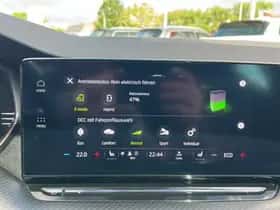 Škoda Octavia (2022) thumbnail 23