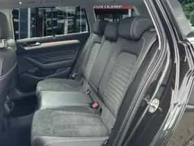 Volkswagen Passat (2022) thumbnail 14