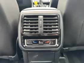 Volkswagen Passat (2022) thumbnail 15