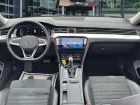Volkswagen Passat (2022) thumbnail 18