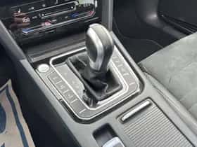 Volkswagen Passat (2022) thumbnail 22