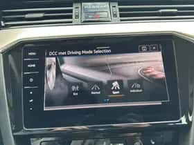Volkswagen Passat (2022) thumbnail 28
