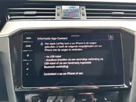Volkswagen Passat (2022) thumbnail 32
