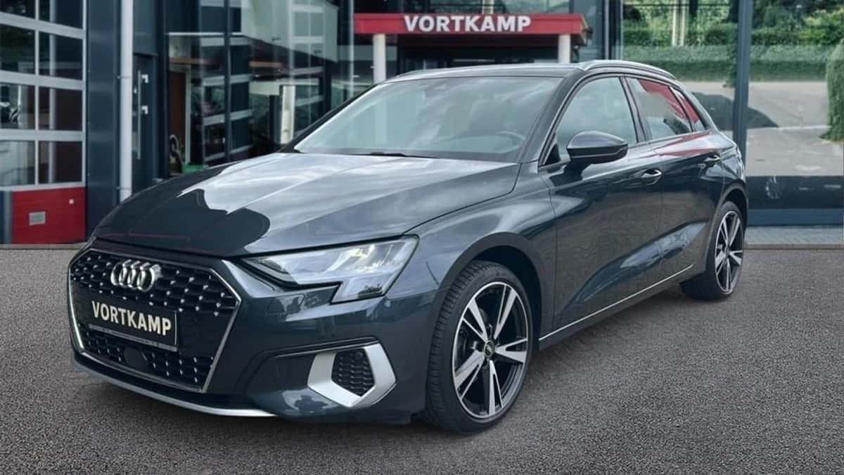 Audi A3 (2022) — foto 1