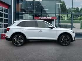 Audi Q5 (2021) thumbnail 4