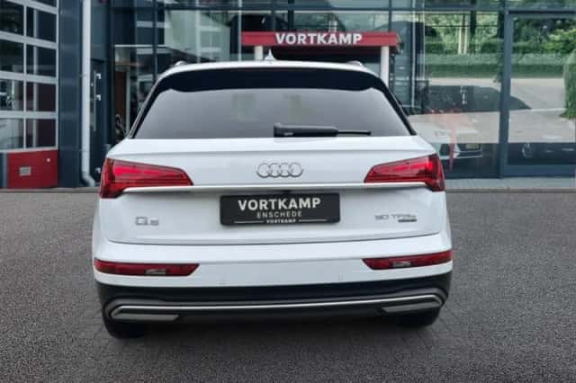 Audi Q5 (2021) thumbnail 6