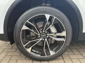 Audi Q5 (2021) thumbnail 9