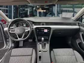 Volkswagen Passat (2022) thumbnail 15