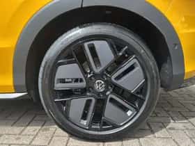 Volkswagen T-Roc (2026) thumbnail 9