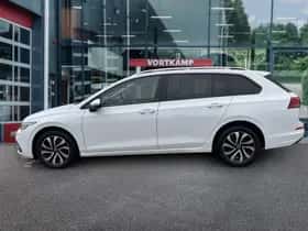 Volkswagen Golf (2022) thumbnail 8