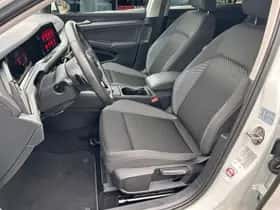 Volkswagen Golf (2022) thumbnail 10