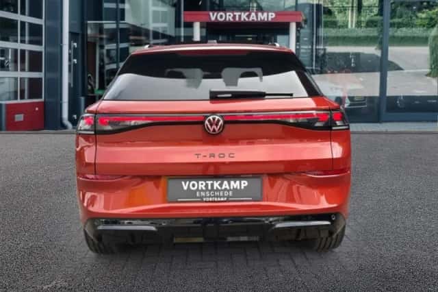 Volkswagen T-Roc (2026) thumbnail 6