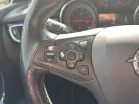 Opel Astra (2017) thumbnail 16