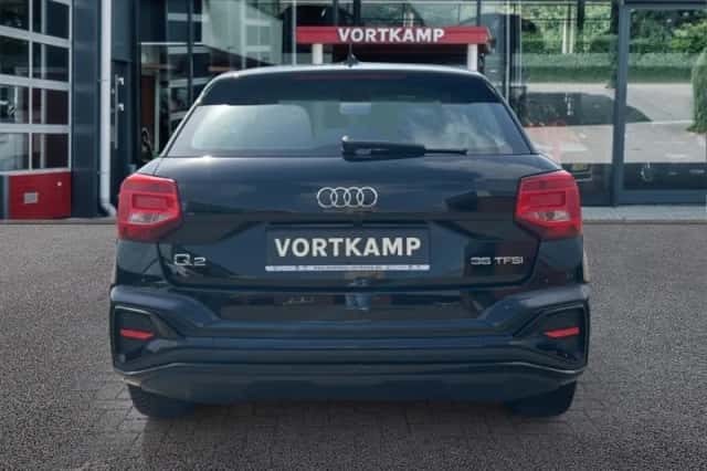 Audi Q2 (2022) thumbnail 6