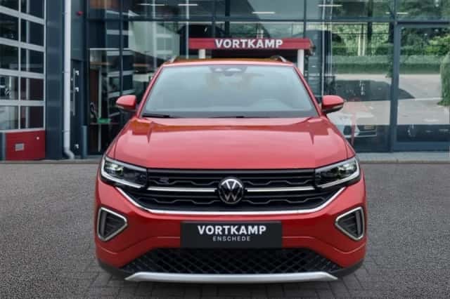 Volkswagen T-Cross (2026) thumbnail 2