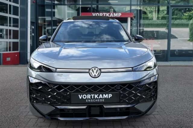 Volkswagen T-Roc (2026) thumbnail 2