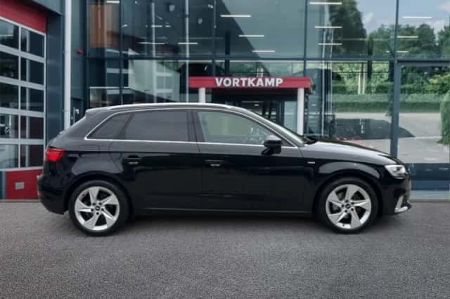 Audi A3 (2017) thumbnail 4