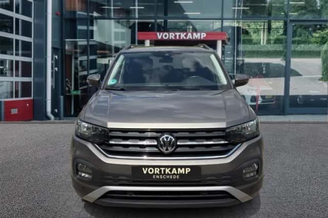 Volkswagen T-Cross (2019) thumbnail 2