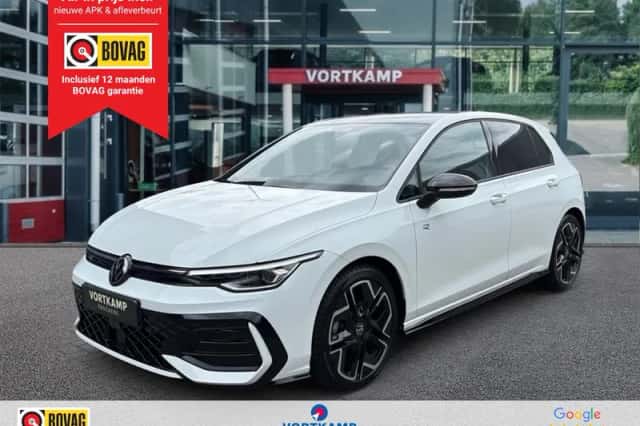 Volkswagen Golf (2025) thumbnail 1