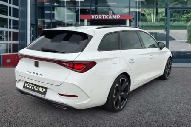 CUPRA Leon Sportstourer (2022) thumbnail 5