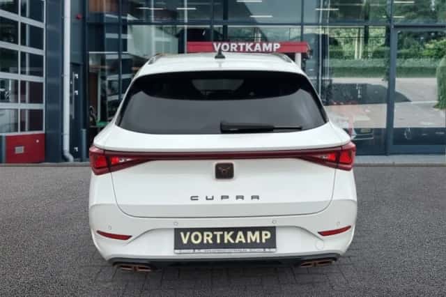 CUPRA Leon Sportstourer (2022) thumbnail 6